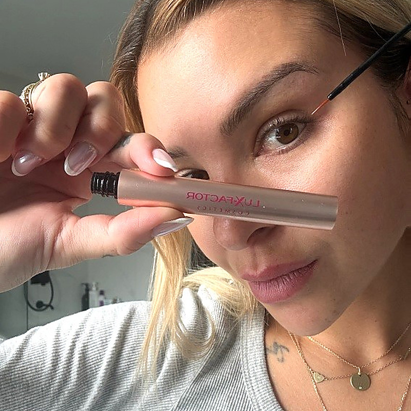 Nanášení séra na řasy Lux-Factor EYELASH