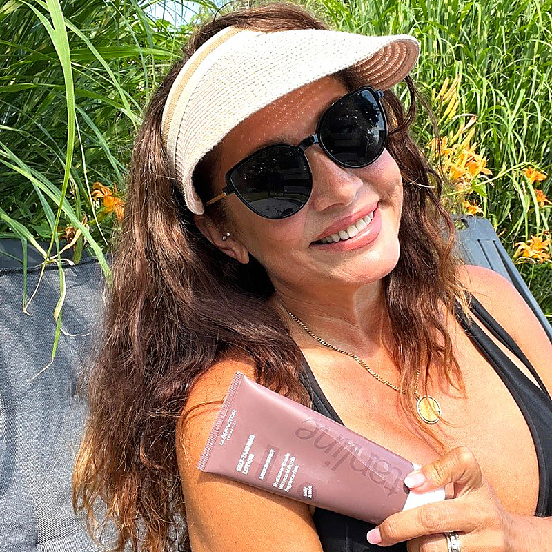 Nyári fotó a Lux-Factor TANLINE önbarnítóval